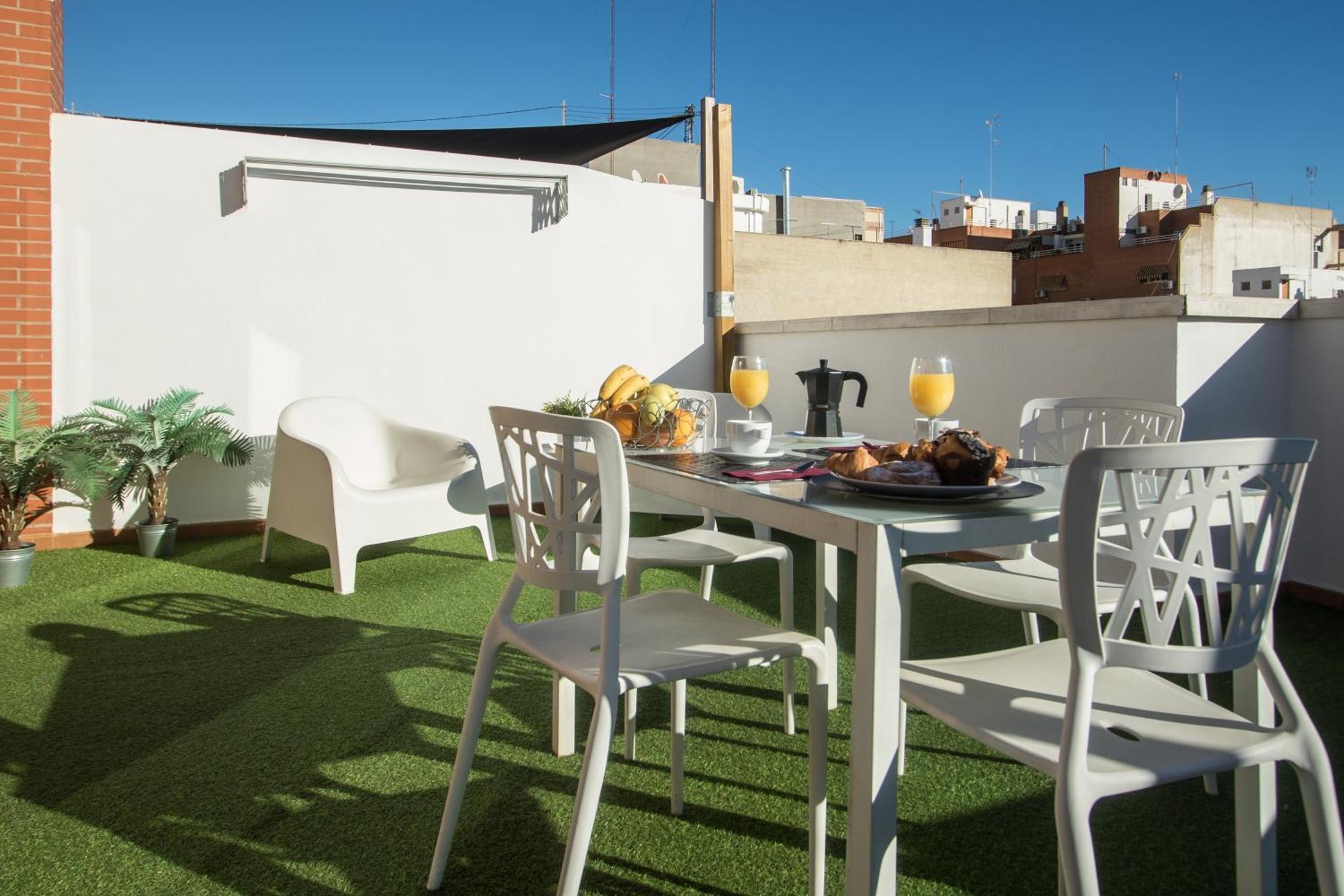 Flatsforyou Port Apartment Valencia Exterior photo