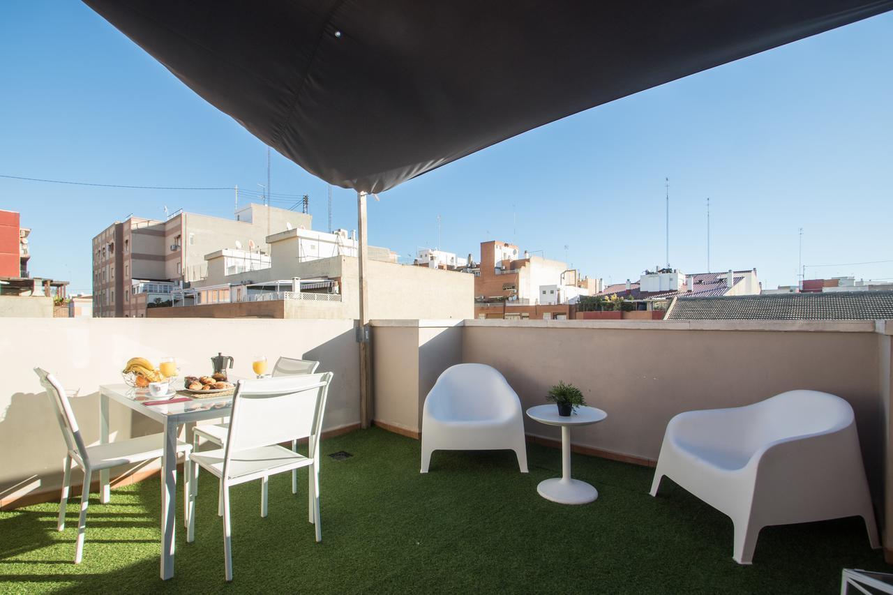 Flatsforyou Port Apartment Valencia Exterior photo